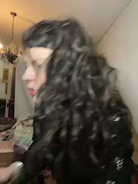 Snapshot of OniricFemme chatting on 02.11.26 OniricFemme online show from 02.11.26