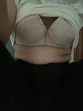 Milk Mom99 online show from 07.31.26