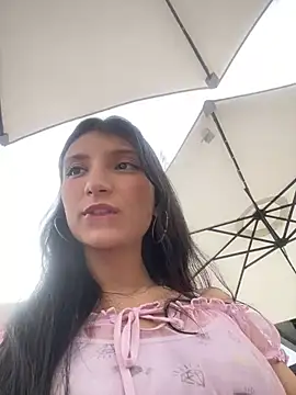 Snapshot of loly-yandere chatting on 12.22.24 loly-yandere online show from 12.22.24