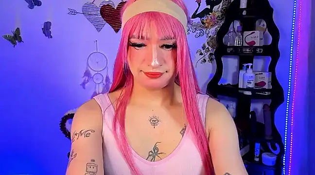 Latin Gabriela online show from 03.08.25