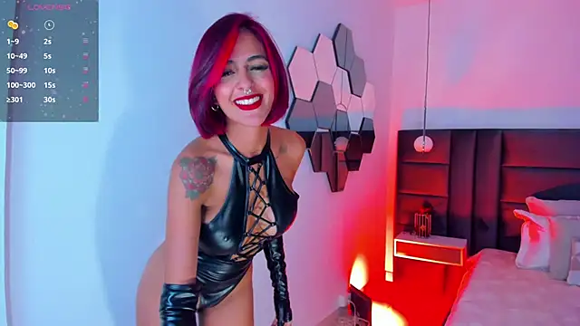 VictoriaMilan  online show from 03.19.25