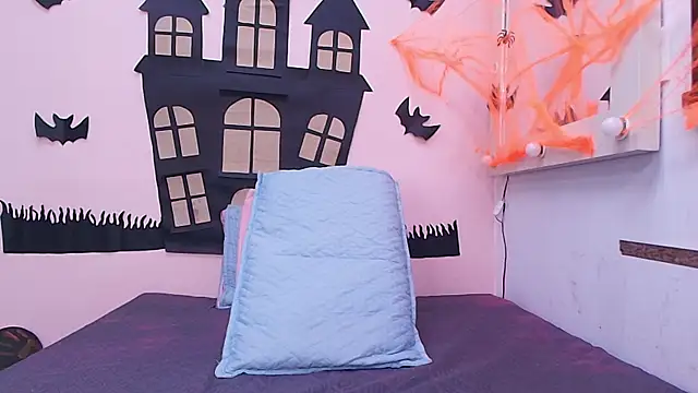 kendal rossi online show from 10.18.25