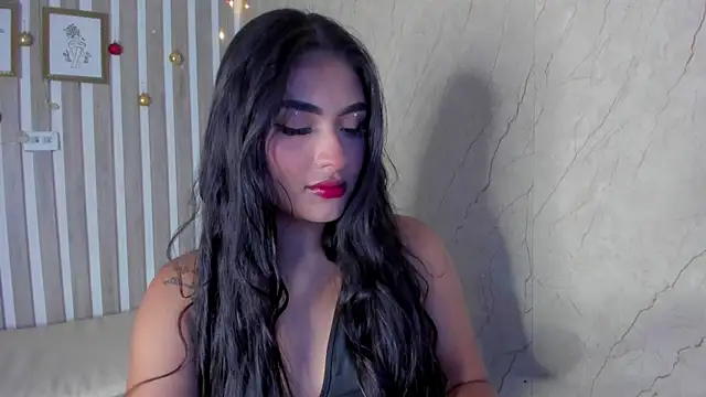 Snapshot of sabrinahimss chatting on 12.12.24 sabrinahimss online show from 12.12.24