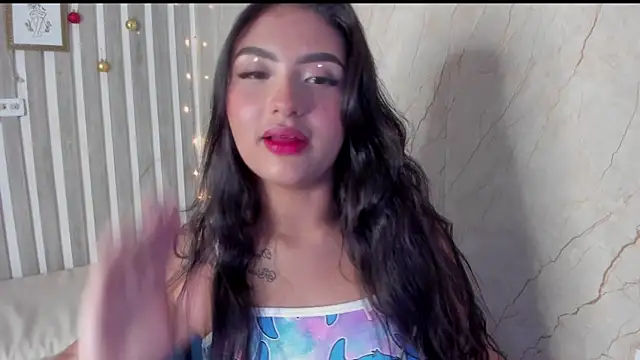 Snapshot of sabrinahimss chatting on 12.14.24 sabrinahimss online show from 12.14.24