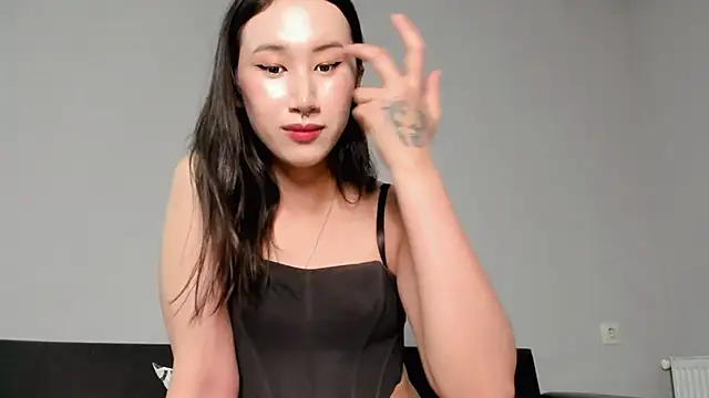 asian kiya online show from 11.19.25