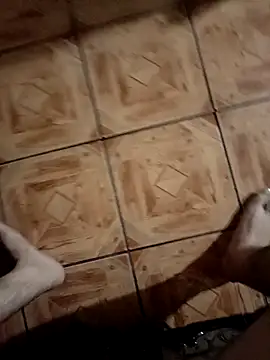 Snapshot of AvispaQlona chatting on 12.02.25 AvispaQlona online show from 12.02.25