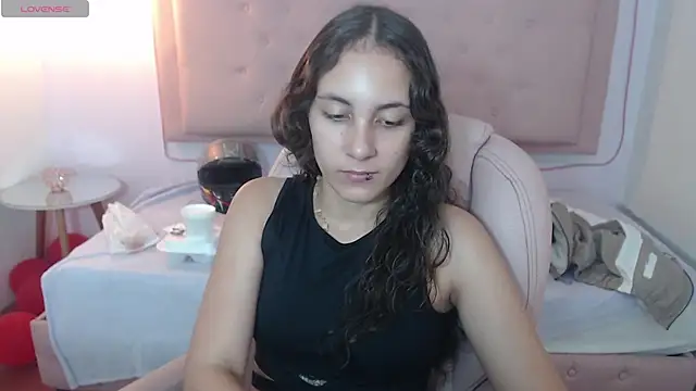 xlunna online show from 03.01.25