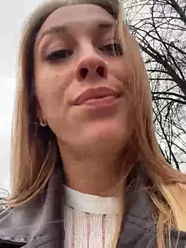 Sweet   Emily online show from 03.11.25