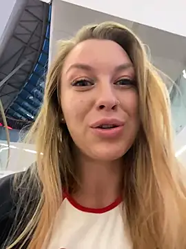 Sweet   Emily online show from 11.18.25