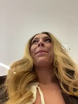 Sweet   Emily online show from 02.15.26