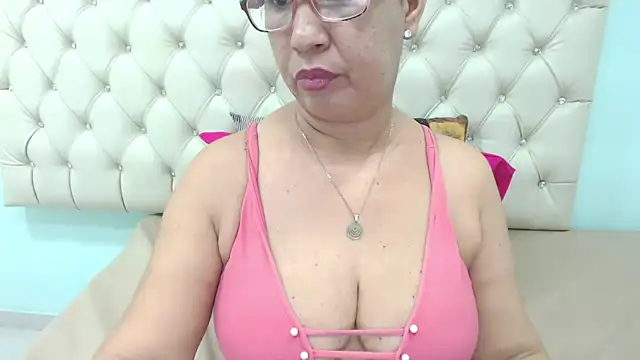 MilfPleasure online show from 01.26.25