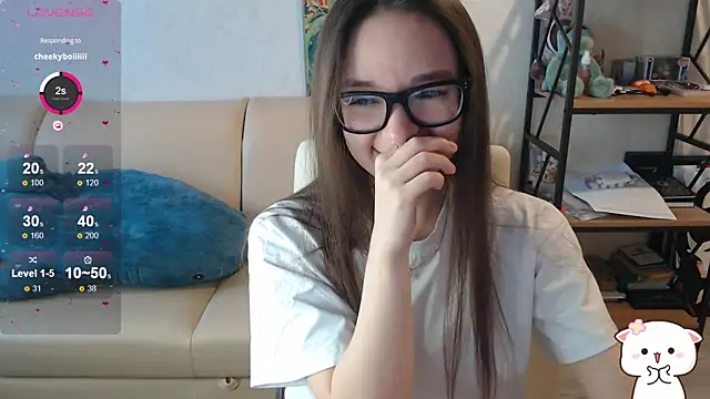 Snapshot of Amarieni chatting on 01.07.25 Amarieni online show from 01.07.25