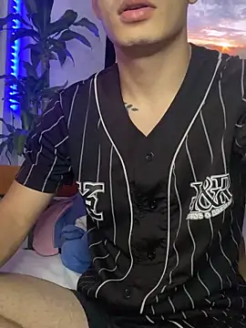 danny 42027 online show from 03.21.25