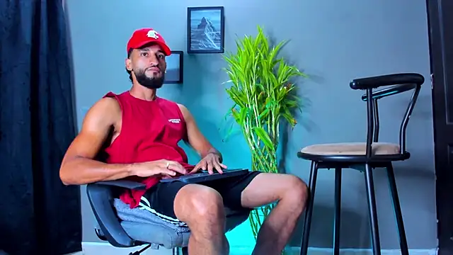 Snapshot of Damian_022 chatting on 03.28.26 Damian 022 online show from 03.28.26