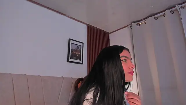 Snapshot of angeli_sexi chatting on 05.01.26 angeli sexi online show from 05.01.26