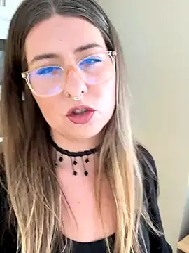 sophielove888 online show from 11.19.25