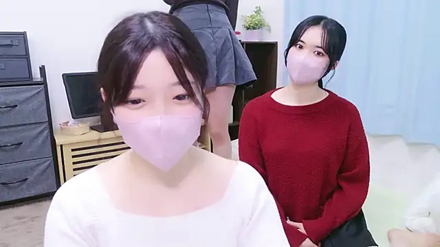 Snapshot of HaruruHappy chatting on 03.13.25 HaruruHappy online show from 03.13.25