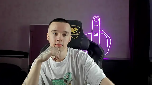 MasonWarholl online show from 12.14.24