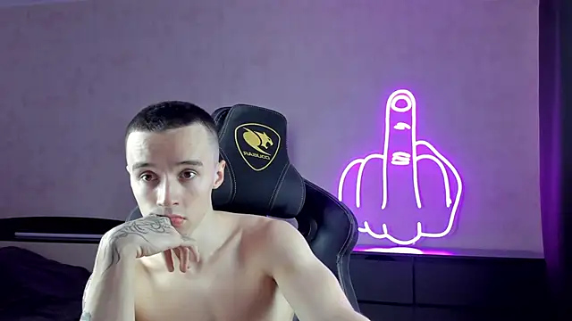 MasonWarholl online show from 12.19.24