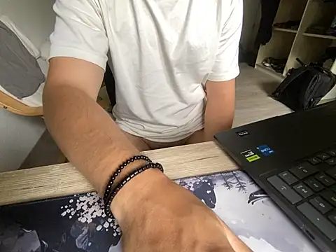Lion132233 online show from 06.03.26