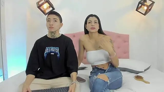 Tinny and Candy online show from 01.10.25