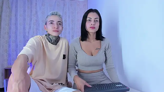 Tinny and Candy online show from 12.03.25