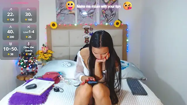 valentina hearts online show from 12.20.24