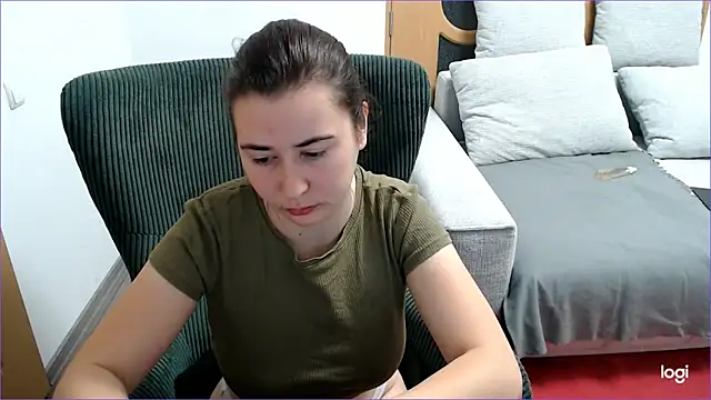 VioletaFlower7 online show from 11.03.25