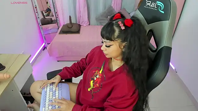 zoesullivan online show from 01.23.25