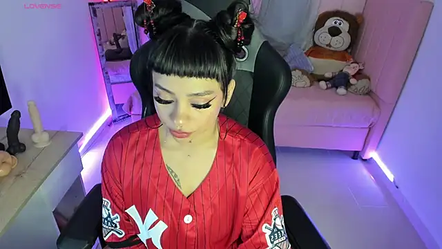 zoesullivan online show from 02.21.25