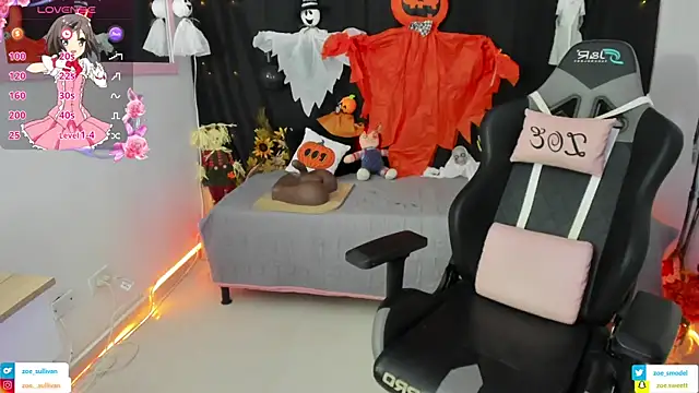 zoesullivan online show from 10.31.25