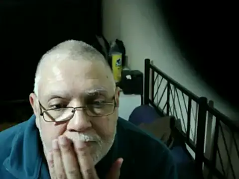 100Tauros online show from 03.18.26