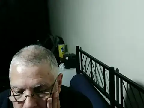 100Tauros online show from 04.04.26