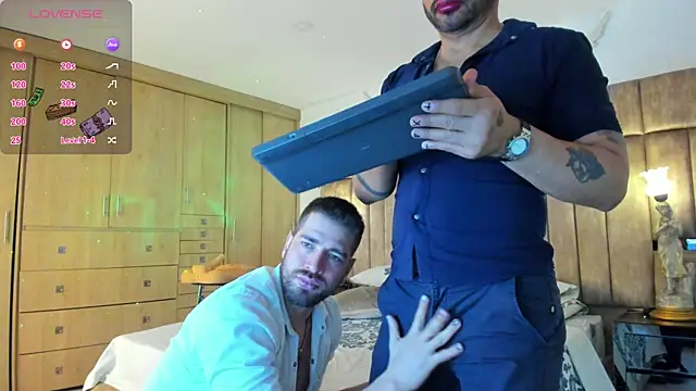 Snapshot of petterwilly1 chatting on 12.12.24 petterwilly1 online show from 12.12.24