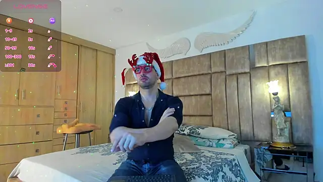 Snapshot of petterwilly1 chatting on 12.13.24 petterwilly1 online show from 12.13.24