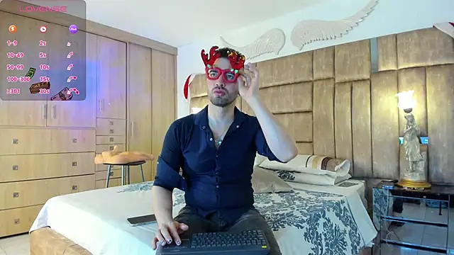 Snapshot of petterwilly1 chatting on 12.31.24 petterwilly1 online show from 12.31.24