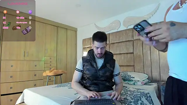 Snapshot of petterwilly1 chatting on 03.10.25 petterwilly1 online show from 03.10.25