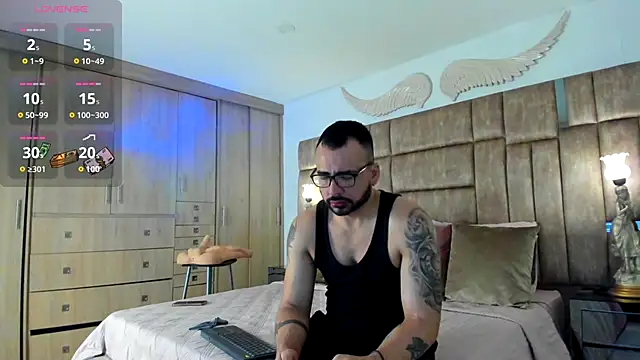 Snapshot of petterwilly1 chatting on 10.03.25 petterwilly1 online show from 10.03.25