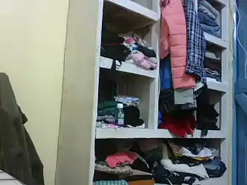 Snapshot of petite_12 chatting on 01.04.25 petite 12 online show from 01.04.25