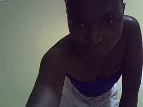 Snapshot of petite_12 chatting on 03.03.25 petite 12 online show from 03.03.25