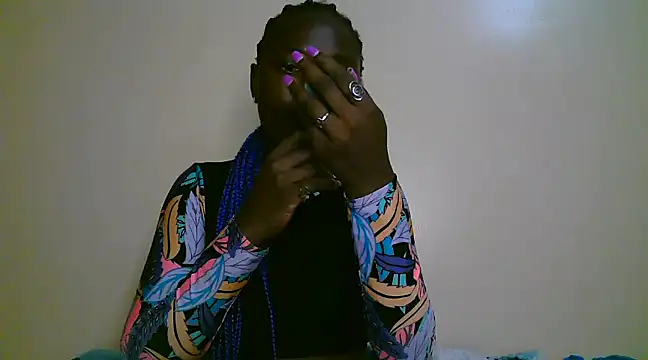 Snapshot of petite_12 chatting on 03.20.25 petite 12 online show from 03.20.25