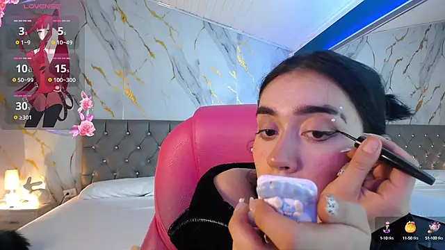 Julieta De Los Angeles online show from 02.01.25