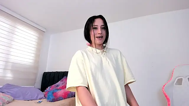 Snapshot of liaqueen610 chatting on 12.31.24 liaqueen610 online show from 12.31.24