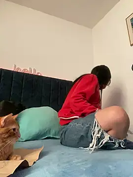 Snapshot of liaqueen610 chatting on 09.18.25 liaqueen610 online show from 09.18.25