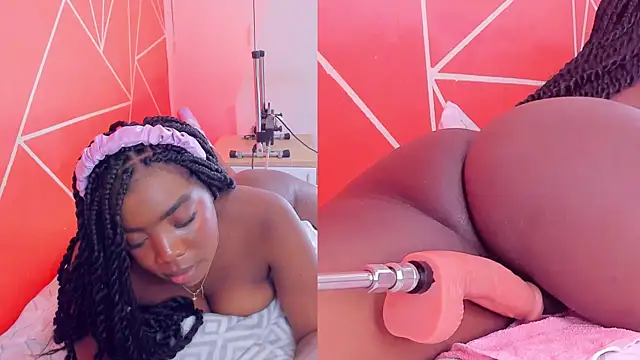 zoeethompson cm online show from 02.14.25