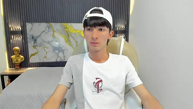 Snapshot of Jake_evans chatting on 10.04.25 Jake evans online show from 10.04.25