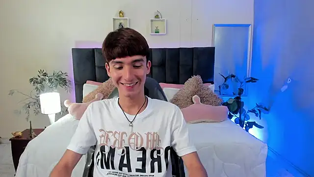 Snapshot of Jake_evans chatting on 05.25.26 Jake evans online show from 05.25.26