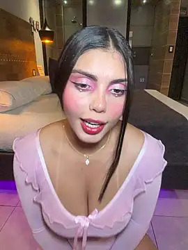 Snapshot of zui_lu chatting on 04.07.26 zui lu online show from 04.07.26