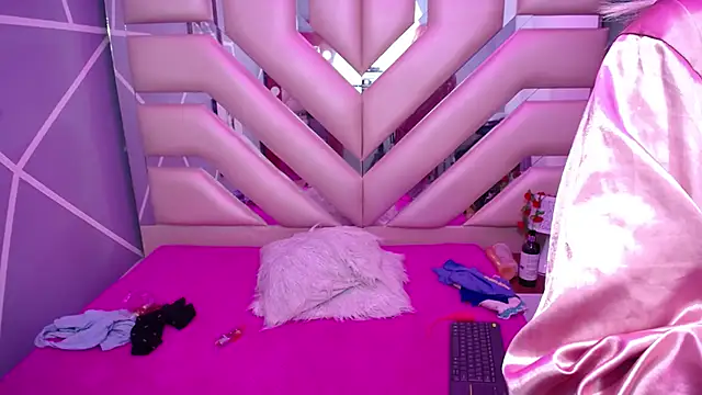 sophia ny online show from 02.21.25