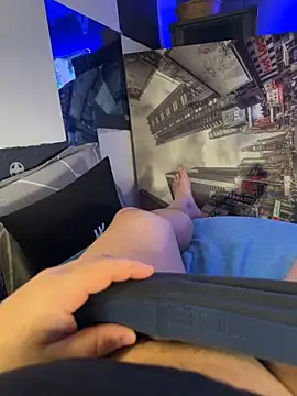 Snapshot of MatthewEmme chatting on 02.21.26 MatthewEmme online show from 02.21.26